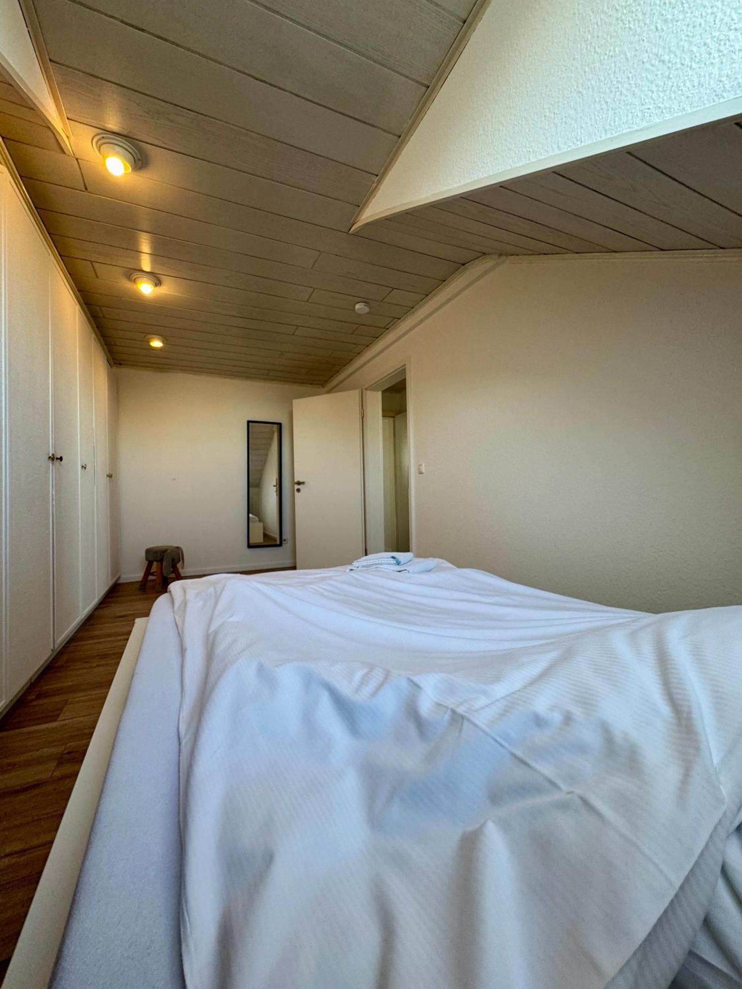 Der Schwan 7 - 3 Schlafzimmer - 2 Balkone - Zentral - 100 Qm Duren Luaran gambar