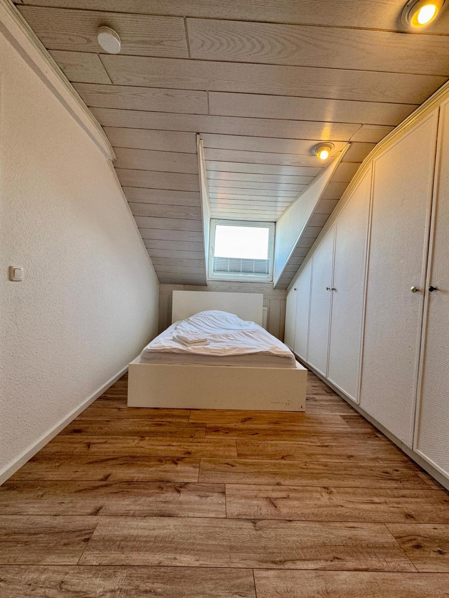 Der Schwan 7 - 3 Schlafzimmer - 2 Balkone - Zentral - 100 Qm Duren Luaran gambar